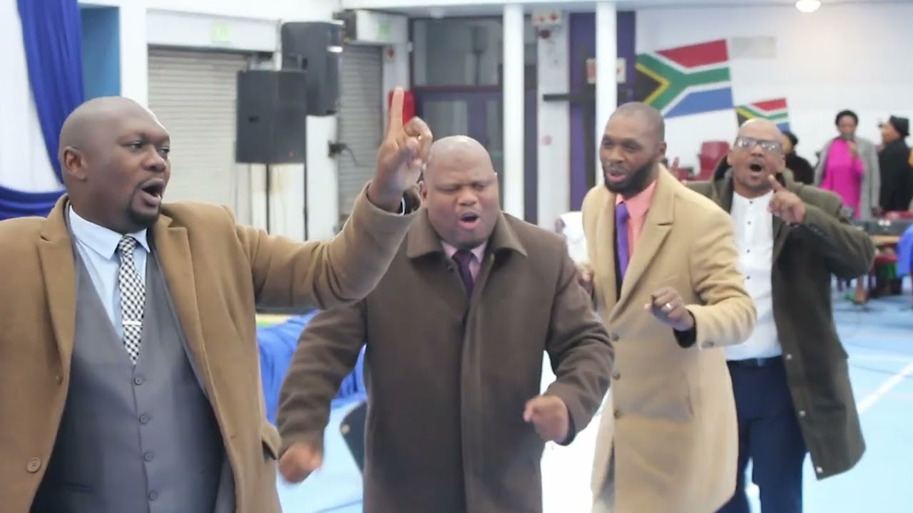 "Amazulu ayababaza Ababaza ubukhulu bukaJehova"🎹🎤🙌🏽🎶