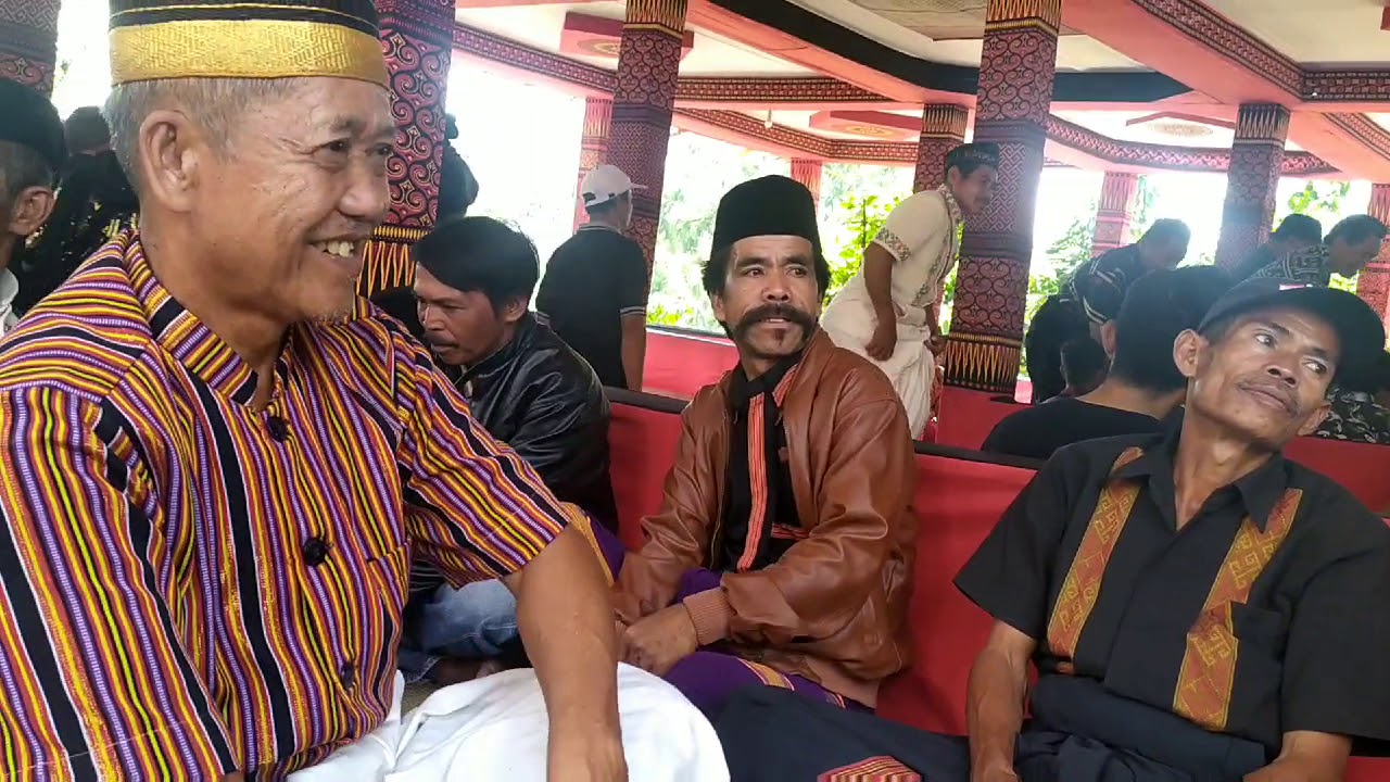 Rambu Solok Upacara  Adat  Kematian  Masyarakat Tana Toraja 