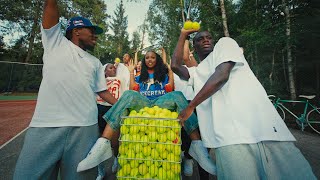 Merveille Le Monde Est Mchant clip Officiel