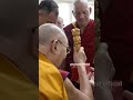 Publikum Zu Anhängern Nachrichten ViraleVideos DalailamaLektion Liebe GlobalerBuddhismus Publikum Zu Anhängern Nachrichten ViraleVideos DalailamaLektion Liebe GlobalerBuddhismus