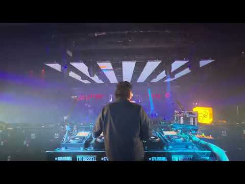 DJ GOWTHAM live at Pakka Local 3rd Anniversary