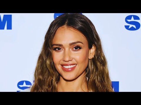 Jessica Alba Stuns In Cheetah Print Bikini During Miami Vacation