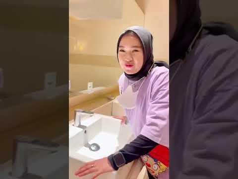 Virall cewek ini minum air klosed WC ‼️😱