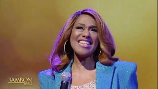 Jennifer Holliday Performs Her Classic Song “And I’m Telling You I’m Not Going”