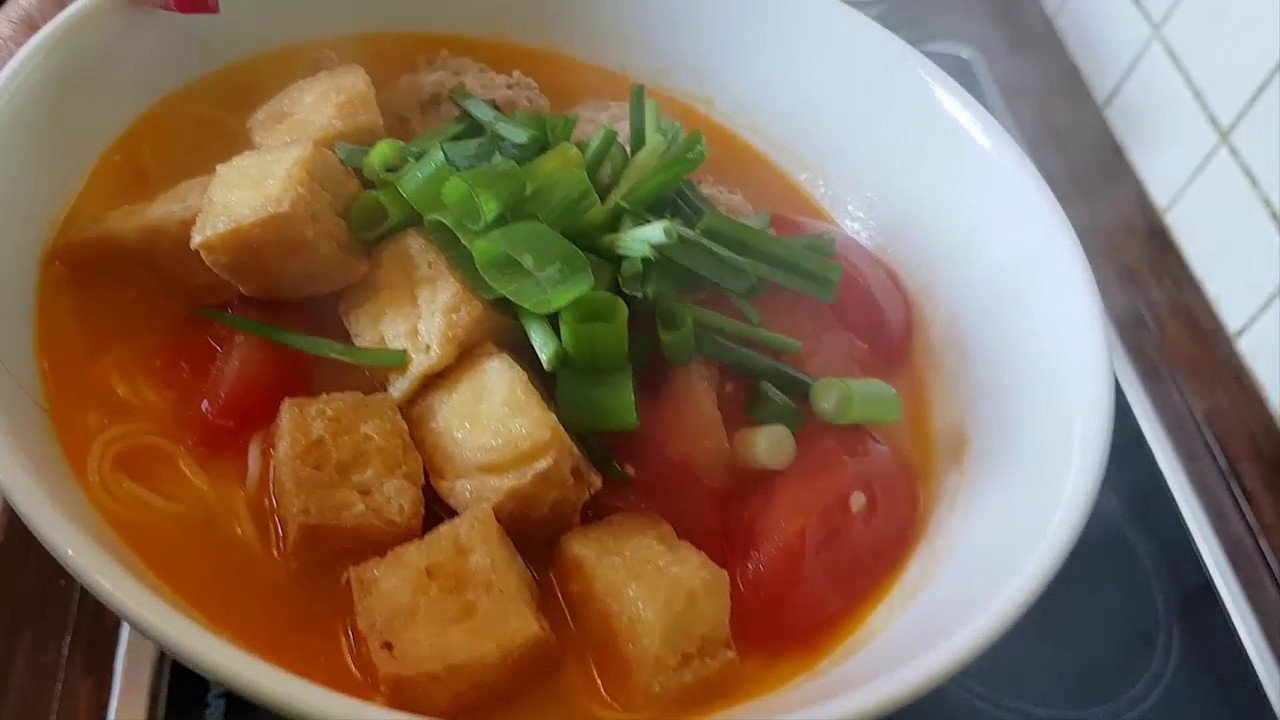 Bún riêu - YouTube