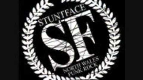 COMMANDO A GO GO - STUNTFACE