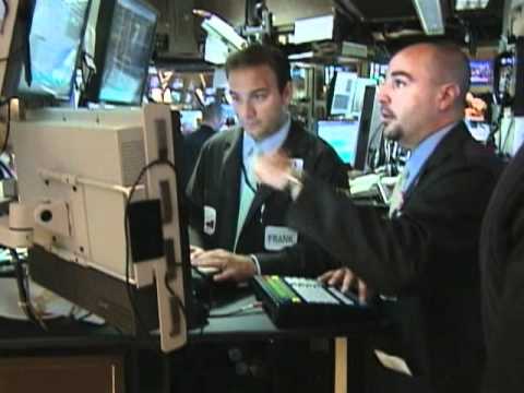 US Central Bank to Buy $600 Billion in Government Bonds to Boost Economy - YouTube
