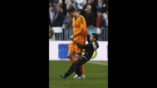 Ronaldonun Verdiği Formayı Çaldırınca Sahaya Atlayan Çocukmanoli̇n