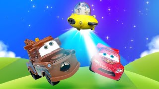 Flash McQueen prend part à la course intergalactique! Jeux avec voitures pour enfants