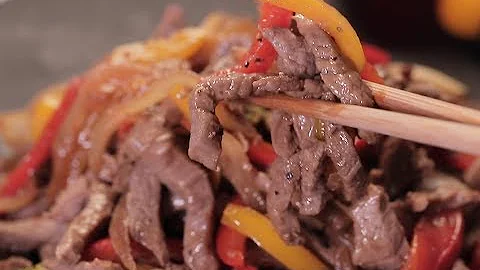 【家常菜食譜】簡單步驟快手菜！鐵板牛柳 STIR-FRIED BEEF - 天天要聞