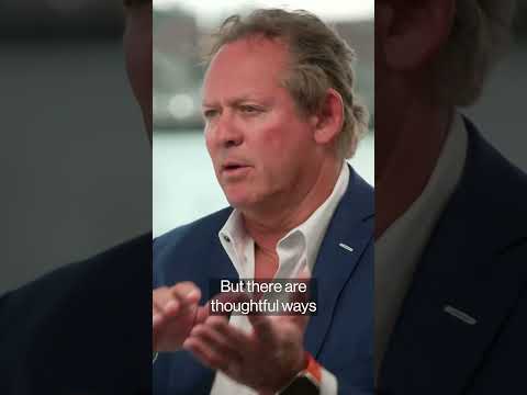 BlackRock’s Rieder says the debt burden is an economic risk #shorts #wallstreetweek