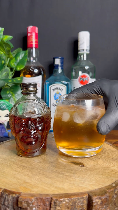 Old Monk   Ginger Ale: Simple, Refreshing, and Iconic!