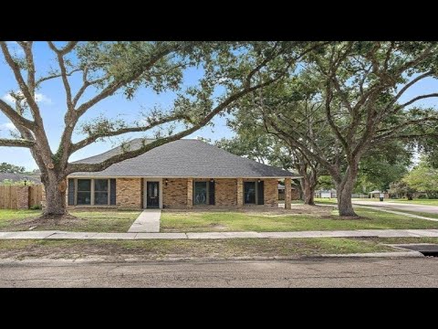 1302 BRAEBURN DR, Baton Rouge, LA home video tour
