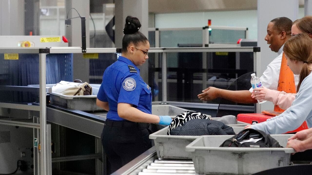 Hartsfield-Jackson Atlanta TSA workers to receive relief package during government shutdown