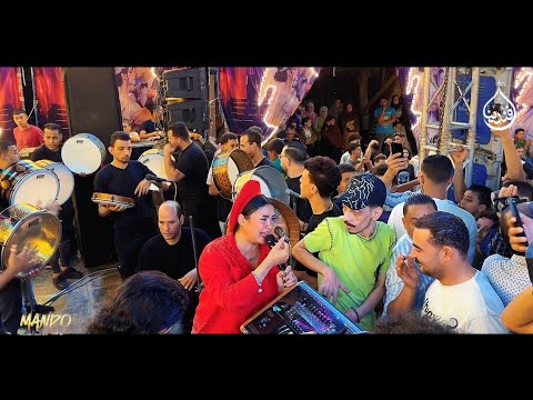 ابو ساميه الاداره المسرحيه وكلهم شاويشيه وما عندهمش المسه الفنيه وشويه مطبلاتيه افندينا حنان الفيرس