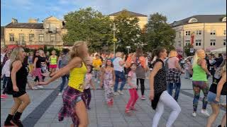 Jerusalema Dance Flash mob PIASECZNO Agnieszka Musioł-Posyniak