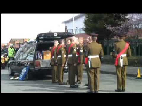 Father-of-two Graham McKenna given full military f...