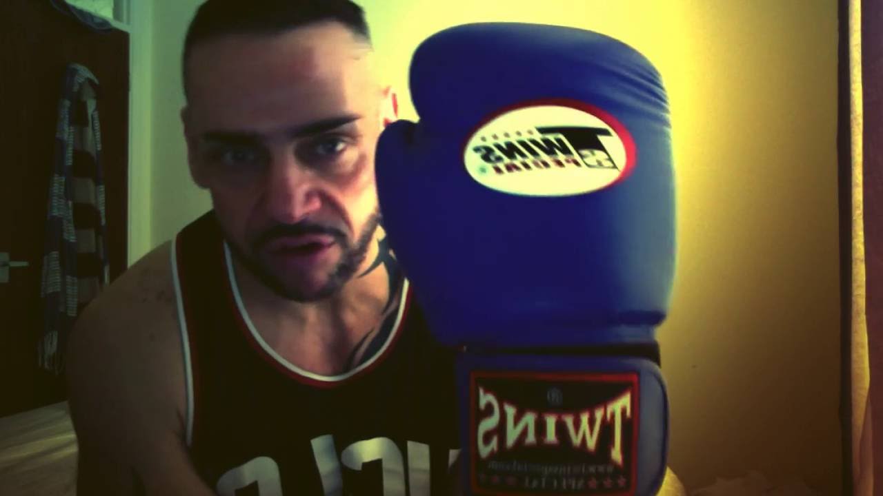 strength training gloves