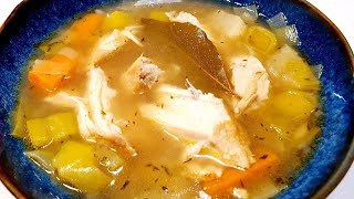 chicken soup/chicken broth  caldo de pollo/soupe de poulet