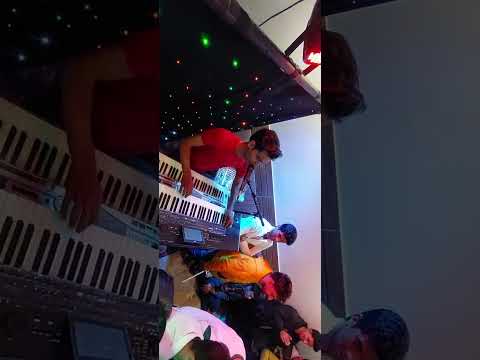 جاپانی شرافت پروانی مست آیسان اسلامی ۰۹۱۳۸۵۴۲۵۶۳ علیرضا فراهی