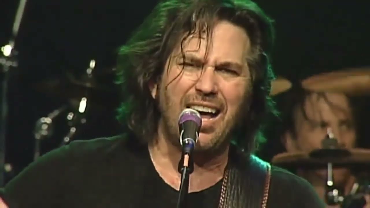 Winger | Miles Away Live 2007 - YouTube