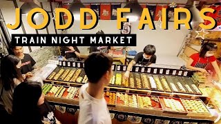 Walking Tour of Train Night Market in Bangkok Thailand - Jodd Fairs Night Market