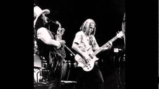 Allman Brothers Backing Track "Blue Sky".wmv chords