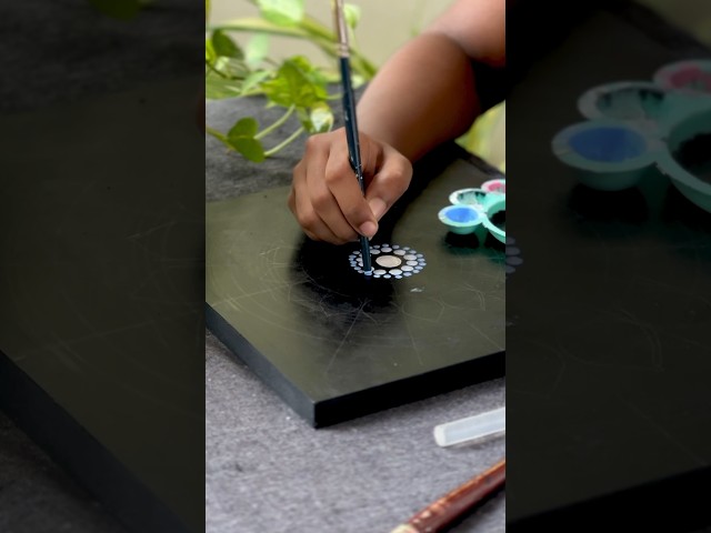 😍😱Mandala work try cheyyam #trending #viral #yas #diy #easy #mandala #painting #fyp #creative class=