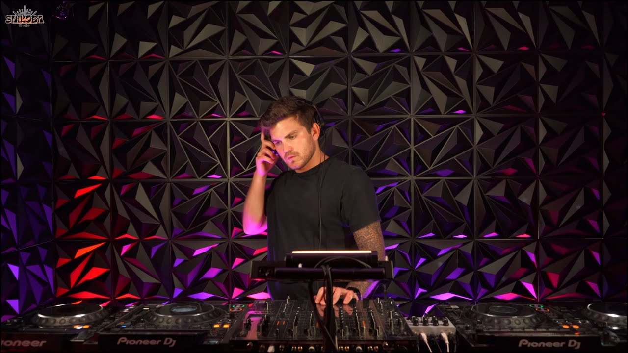 Marcos Lena @ Shikoba Studio, Miami