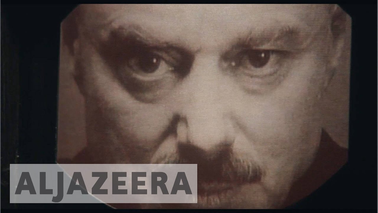 US cinemas screen Orwell classic in anti-Trump protest