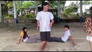 Demonstration how to play Luksong Tinik