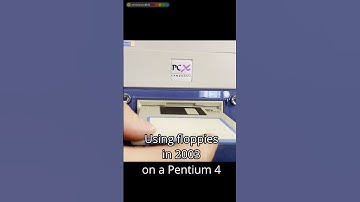 Floppy drives in 2003 #retrocomputer #pc #windowsxp