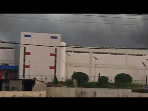 حريق ضخم في مسلخ لبناني شهير وحالات اختناق