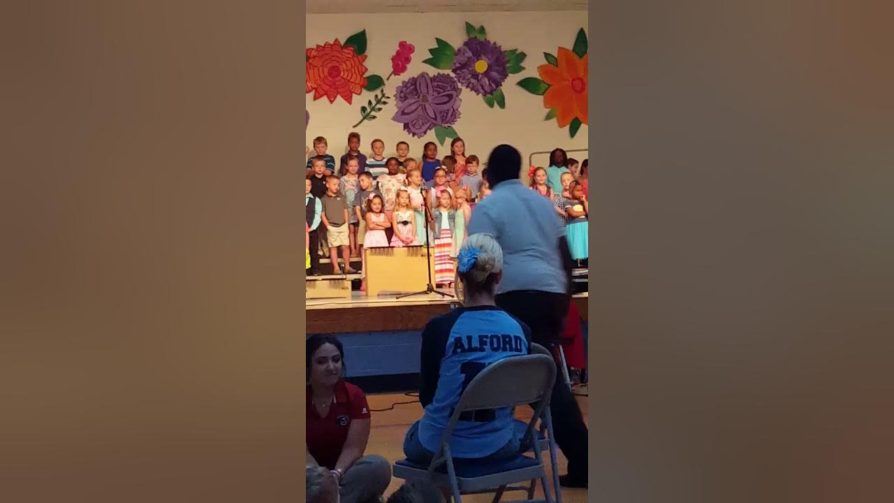 Do Life Big! Layna Hardee 1st grade Mothers day program Aynor