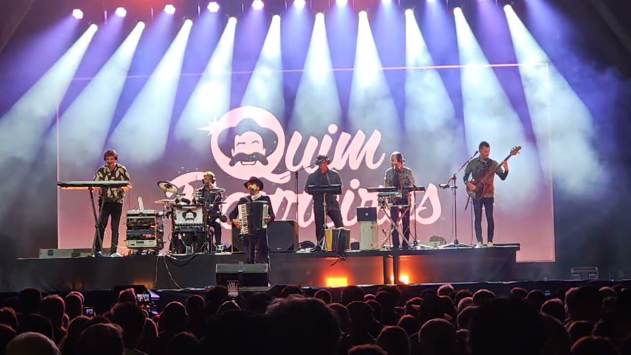 Feira da Ladra 2025 ..Vieira do Minho..Quim Barreiros ao vivo 