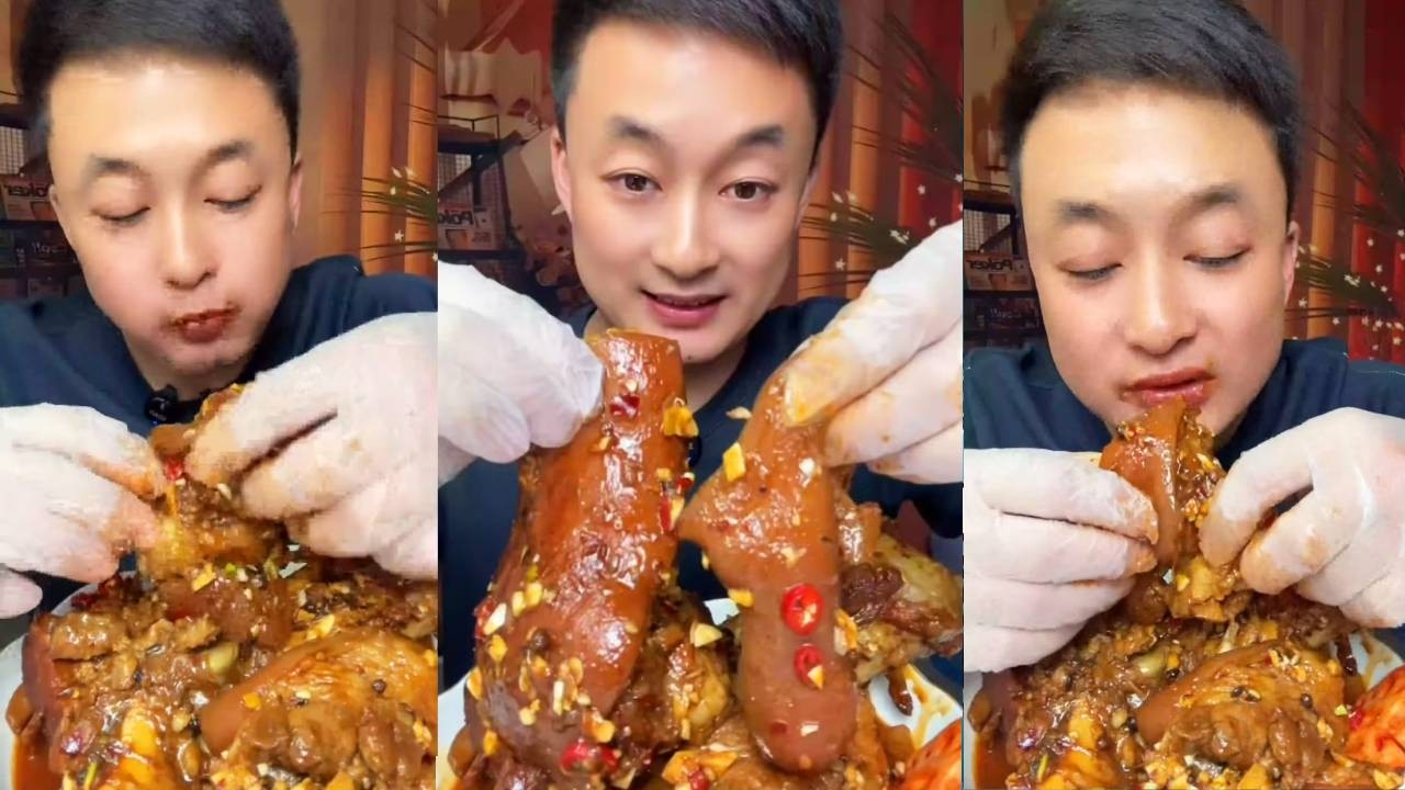 Eating a boneless pig's trotter, so delicious, one bite is extremely satisfying and indulgent