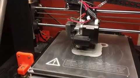 Monoprice Maker Select v2 printing at 100mm/s