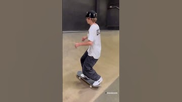 Felipe Mota killed it in berrics