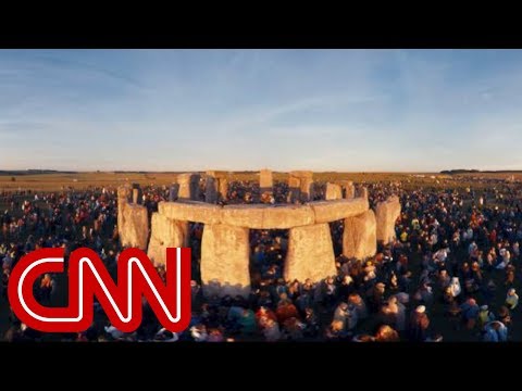 Celebrate the summer solstice at Stonehenge - 360 Video