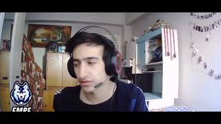 Ay Yildizlara Her Zaman Kiskançlikla Bakar