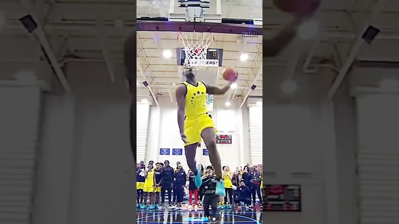 Zion Dunk Contest in High School ? #shorts