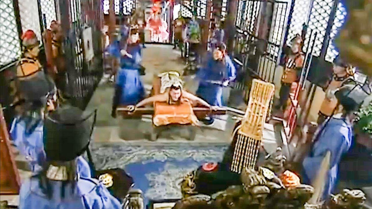 太子污衊小縣令濫殺無辜，哪料小縣令有皇上撐腰，直接打太子50板子！