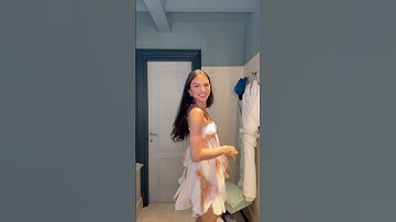 I feel like a fairy🧚🏻🌺🤍✨