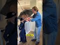 „Dziewczynka lata jak Mary Poppins dzięki pomysłowi taty!”#shortsfeed