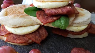 Easy Turkey Bacon Breakfast Sandwich Recipe with Egg White and Cheese