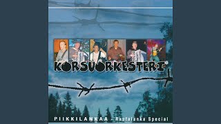 Video thumbnail of "Korsuorkesteri - Kuumat kyyneleet"