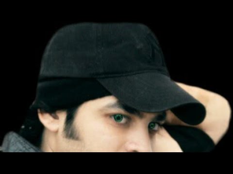 أنا الي حياتي عاندتني وطول الوقت ظلماني 