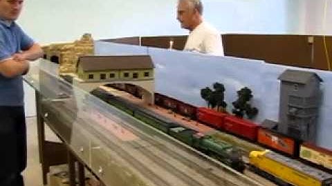 UP Streamliner on the San Diego S-Gaugers Layout