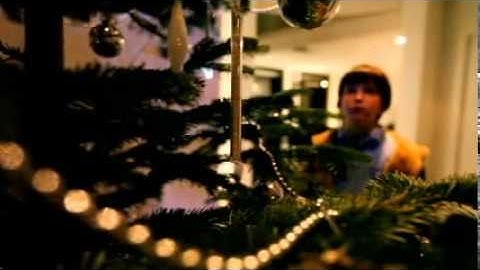 SNOWFALL™ Curtain Lights - Christmas Lighting