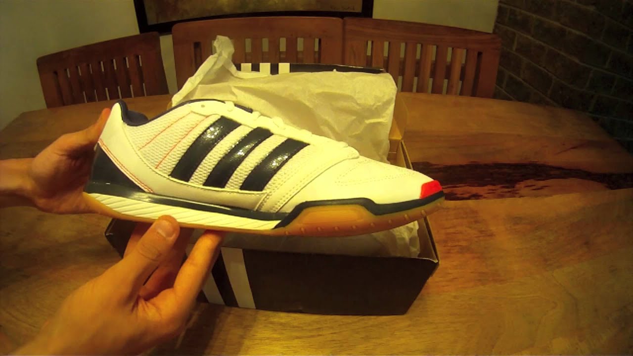 Unboxing- Adidas Sala 2012 - YouTube